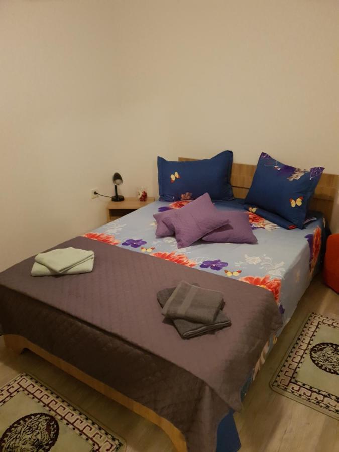 דירות מנגליה Madalin מראה חיצוני תמונה